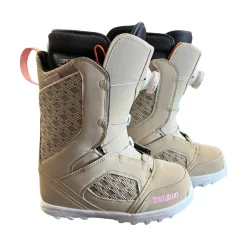Used ThirtyTwo STW Boa Women's Snowboard Boots Almond Senior 6