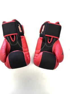 Used Title Boxing Gloves Red Junior