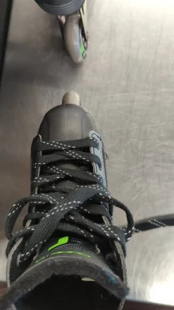 Used Tour Mission Roller Hockey Skates Black Youth 12.0