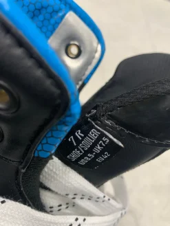 Used True CATALYST 5X4 Senior Goalie Skate Senior 7