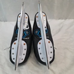 Used True CATALYST 5X4 Senior Goalie Skate Senior 6
