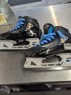 Used True TF7 GOALIE SKATES Senior Goalie Skate Senior 7.5