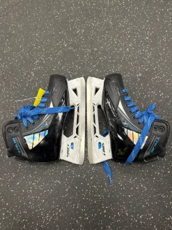 Used True TF7 Junior Goalie Skate Junior 02.5