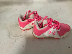 Used Under Armour 11 BB CLEATS BB/SB Cleats Pink Youth 11.0