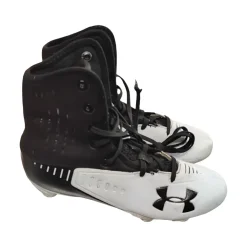 Used Under Armour Adult FB Cleats White Senior 7