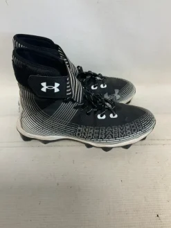 Used Under Armour Adult FB Cleats Black Senior 7