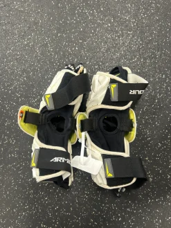 Used Under Armour ARM PADS Lacrosse Arm Pads/Guards White LG