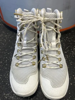 Used Under Armour HOVR Highlight Ace VB Shoes Adult White Senior 8.5