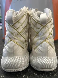 Used Under Armour HOVR Highlight Ace VB Shoes Adult White Senior 8.5
