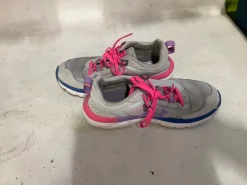 Used Under Armour Running/X-Train Shoes Y
