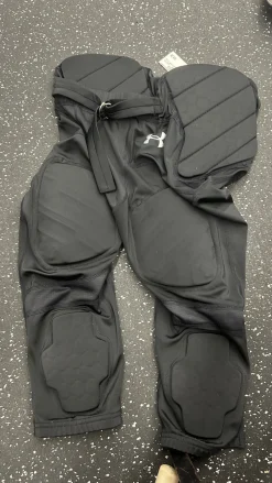 Used Under Armour Youth FB Integrated Pants Black XL