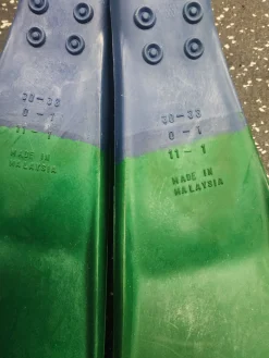 Used Underwater Fins Royal Blue SM