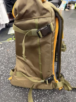 Used UNIGEAR DH Ski Travel Bag Grey