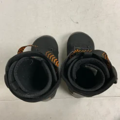 Used Union DEELUXE CADET Boys Snowboard Boots Black Junior 02