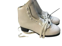 Used USA DBX WomensFigure Skate White Senior 5