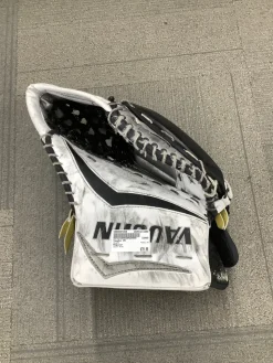 Used Vaughn V6 Senior Goalie Catcher Grey