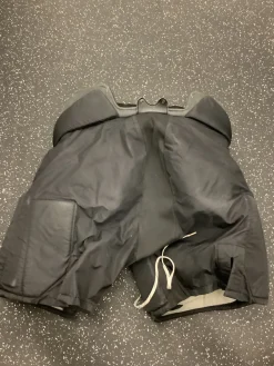 Used Vaughn VELOCITY VE8 PRO Junior Goalie Pant Black LG
