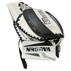 Used Vaughn VISION 9200 Senior Goalie Catcher White