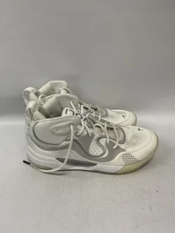 Used VB Shoes Adult White Senior 8.5