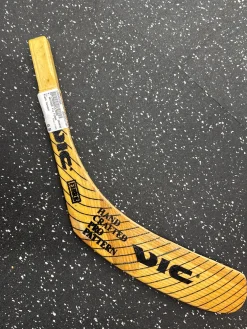 Used Vic FIBRE Senior Blade