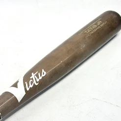 Used Victus TATIS JR BB/SB Wood Bat 30