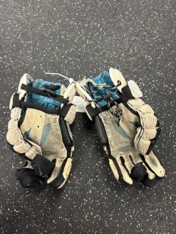 Used Warrior KAPITAL Lacrosse Gloves Mens White 12"
