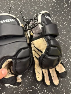 Used Warrior LOCKDOWN LAX Goalie Gloves Y Black 10