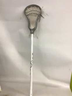 Used Warrior MINI EVO 4 Jr Atk/Mid Complete Stick White