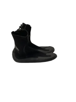 Used Water Shoes Y Black Junior 05