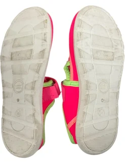 Used Water Shoes Y None Youth 13.5