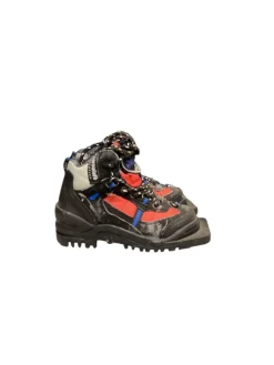 Used Whitewoods Boys 75MM XC Ski Boots Red YT-11