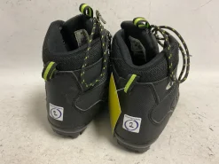 Used Whitewoods Boys NNN XC Ski Boots Black JR-01.5