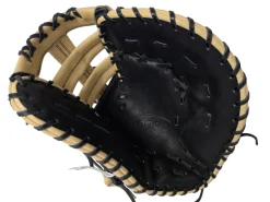 Used Wilson A2000 1679 First Base RH Throw Baseball Glove 12 1/2