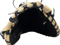 Used Wilson A2000 1679 First Base RH Throw Baseball Glove 12 1/2