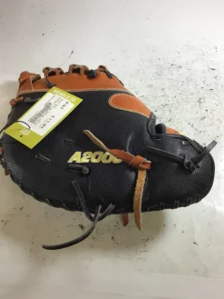 Used Wilson A2000 SC1620 BB/SB First Base RH Throw Brown 12 1/2