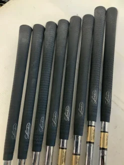 Used Wilson FAT SHAFT Mens Iron Set RH 3I-PW