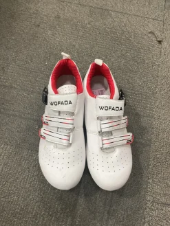 Used WOFADA Bike Shoes Adult White Senior 8