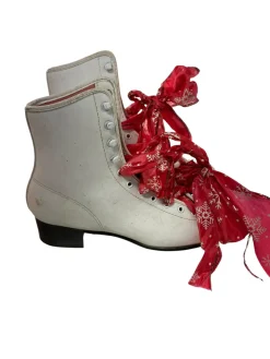 Used WomensFigure Skate White Senior 8